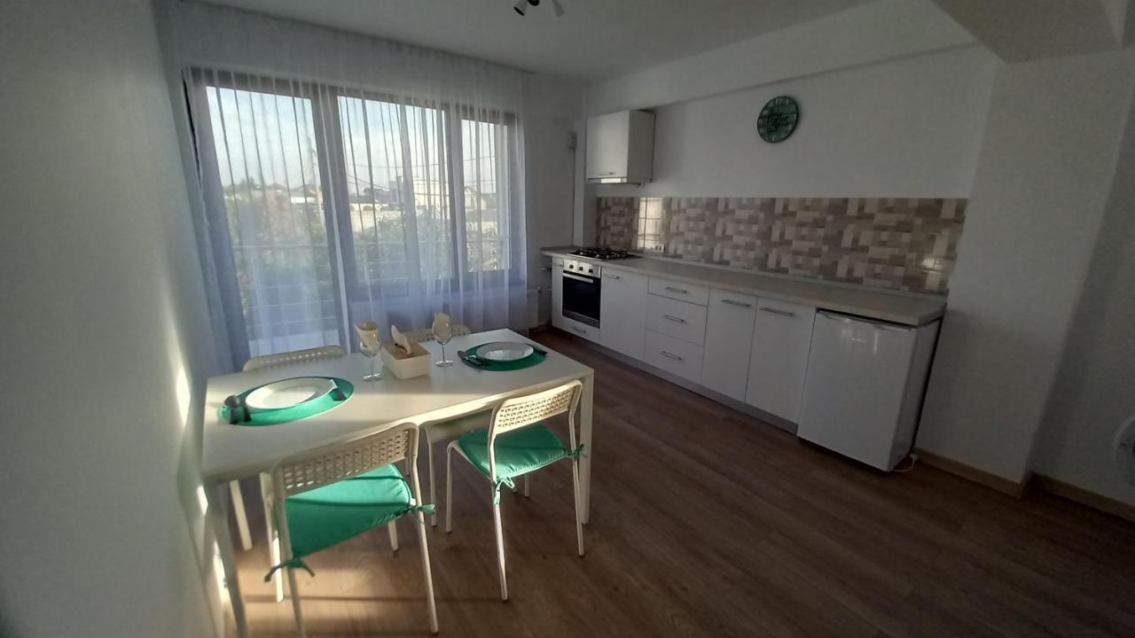 Casa Bid Apartment Pitesti Luaran gambar